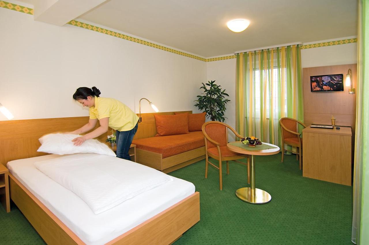 Landgasthof Meisel Kalchreuth Екстериор снимка