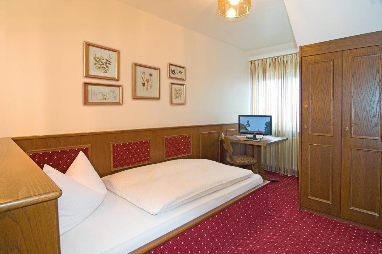 Landgasthof Meisel Kalchreuth Екстериор снимка