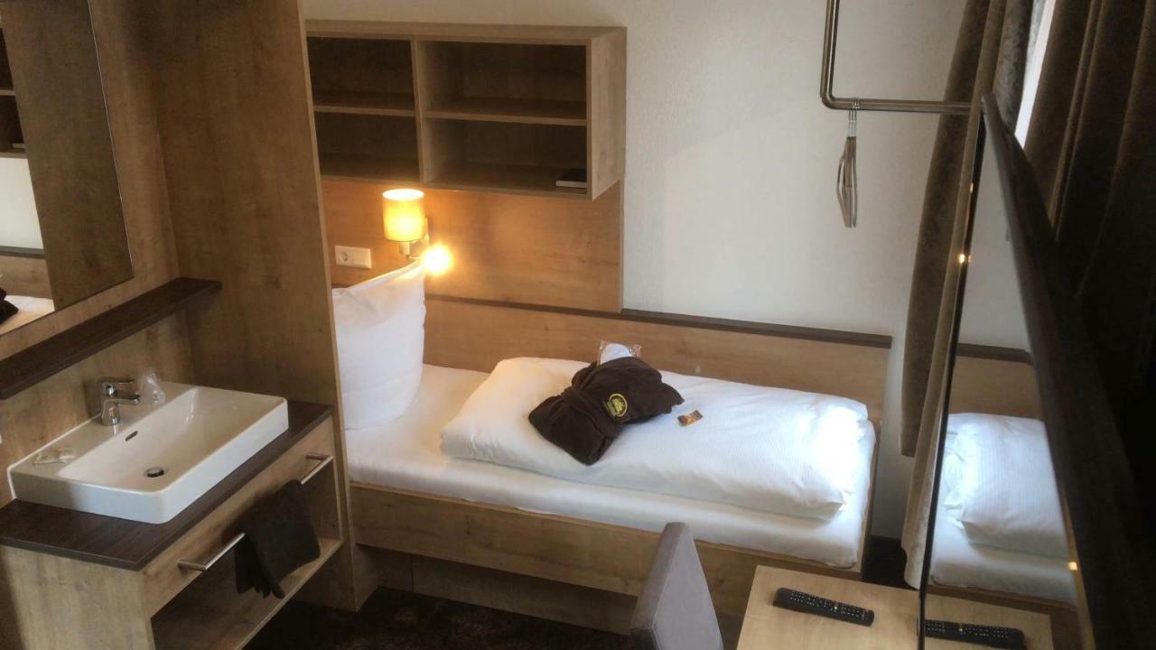 Landgasthof Meisel Kalchreuth Екстериор снимка